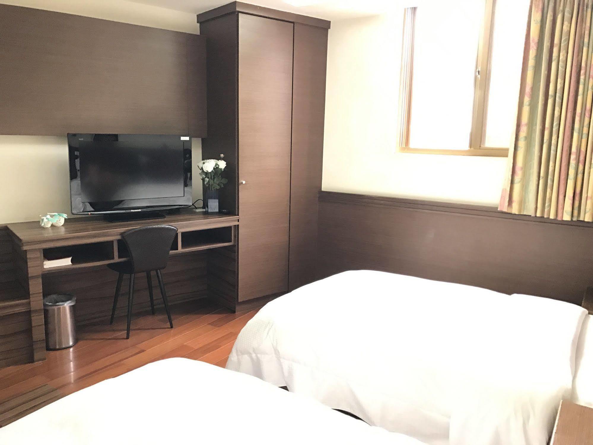 Fu Chang Hotel Taipei Extérieur photo